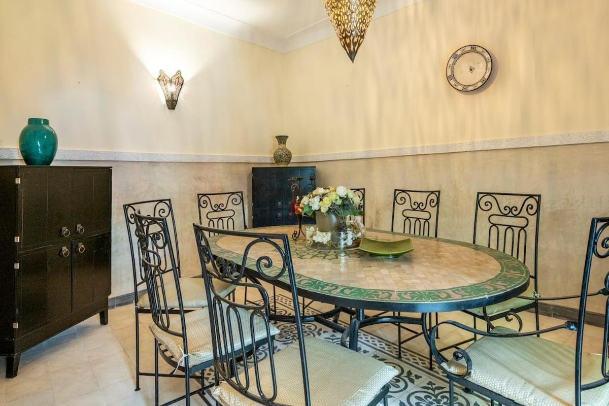 Riad Des Mile Nuits Villa Маракеш Екстериор снимка